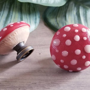 Toadstool Mushroom Knob Pulls