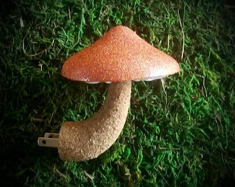 Magical Mushroom Night Light - Quartz