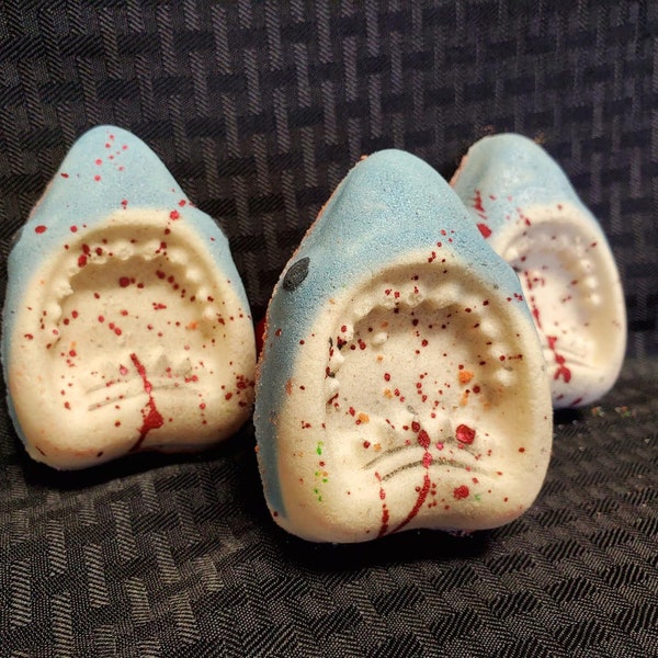 Jaws Bath Bomb - Etsy