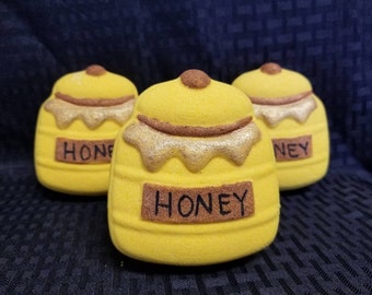 Honey Pot Bath bomb - winnie the pooh themed