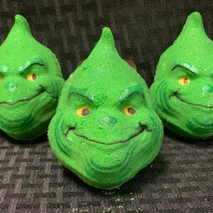 Grinch bath bomb - Christmas movie - how the Grinch stole Christmas  - Christmas