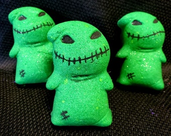 Oogie Boogie bath bomb - nightmare themed