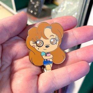 Roxanne Crush Hard Enamel Pin