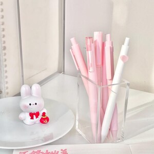 6 pezzi KACO Set di penne a inchiostro gel rosa / Ricarica di inchiostro nero da 0,5 mm Penne ad asciugatura rapida / Kawaii Cute Planner Penne Forniture per ufficio scolastico Studio Cancelleria