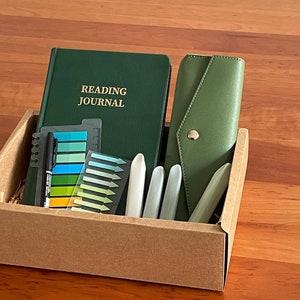 Set regalo di lusso per amanti dei libri verdi / Accessori per la lettura / Kit di annotazione del diario di lettura A5 / Regalo per topi di biblioteca per lei e lui / Regalo per la lettura
