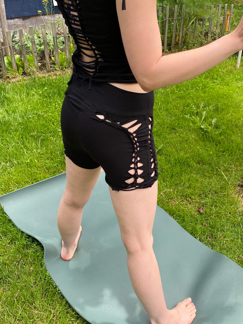 Large Cross hatch shorts