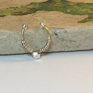 Fake Septum Ring - Fake Nasen ring - Septum Ring mit Silber Akzent - Fake Body Piercing - Faux Septum Ring - Fake Piercing - Fake Septum