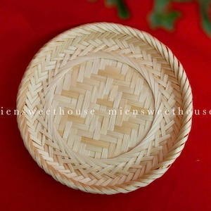 Vintage Hand-Woven Bamboo Tray: Retro Wall Decor (6.2/7.8 inch)