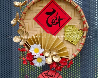 Handmade Vietnamese Tet Decoration – Bamboo Wall Hanging with Red Tassel, Lunar New Year Decor