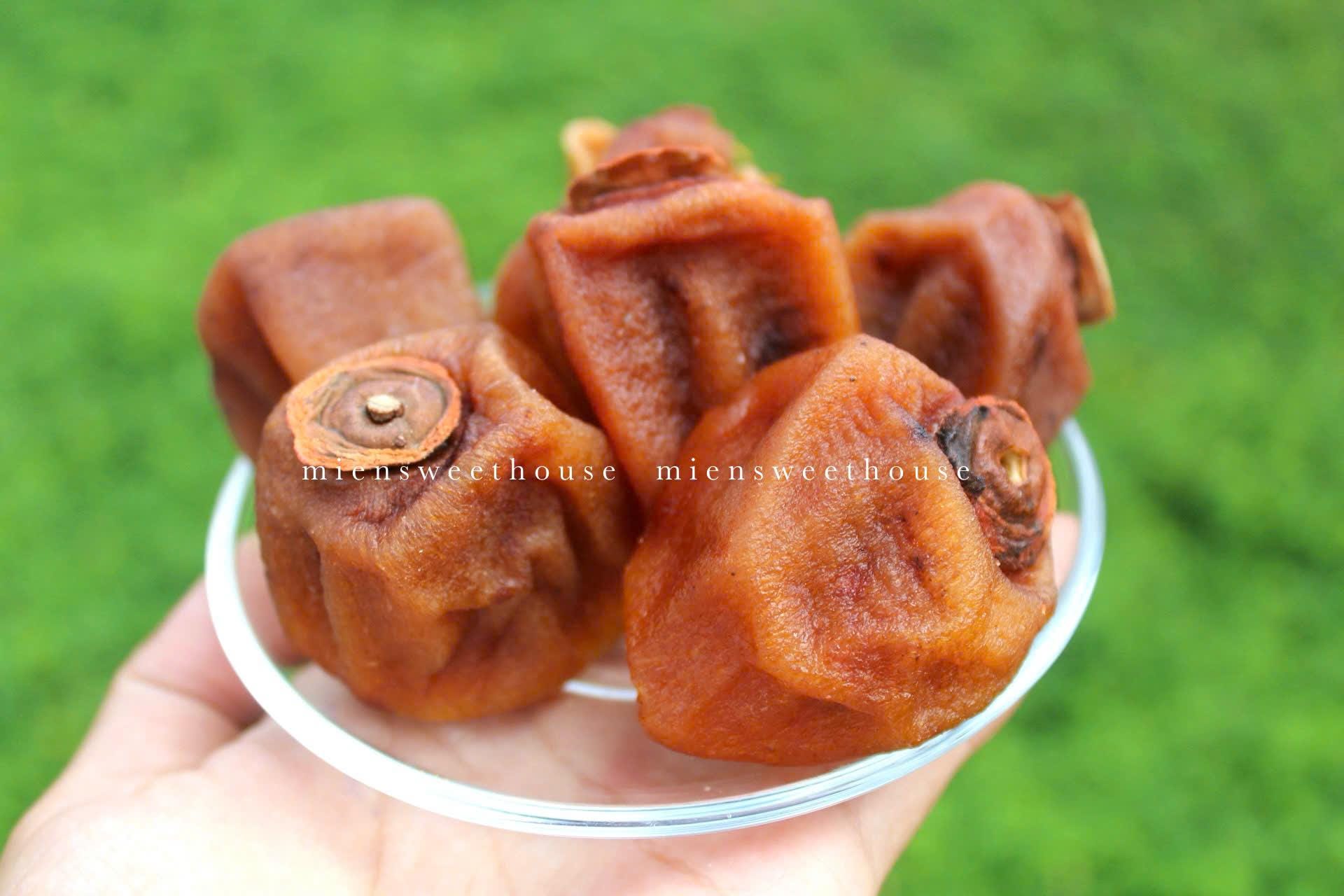 Dried Vietnamese Persimmon: Da Lat Specialty Fruit Snack - Etsy Canada