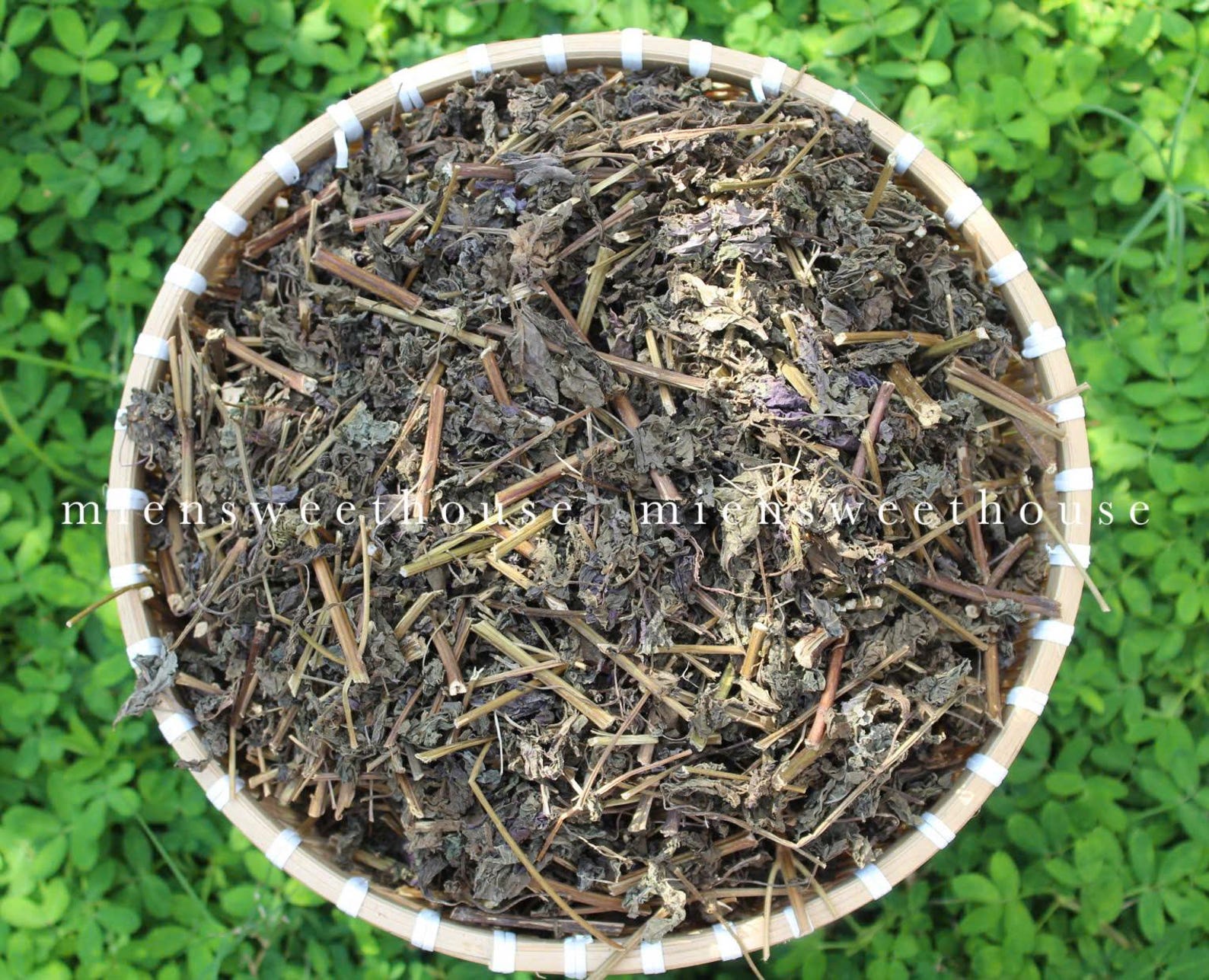 Dried Shiso Leaves - Vietnamese Herbal Tea - Cây Tía Tô Khô (250g ...