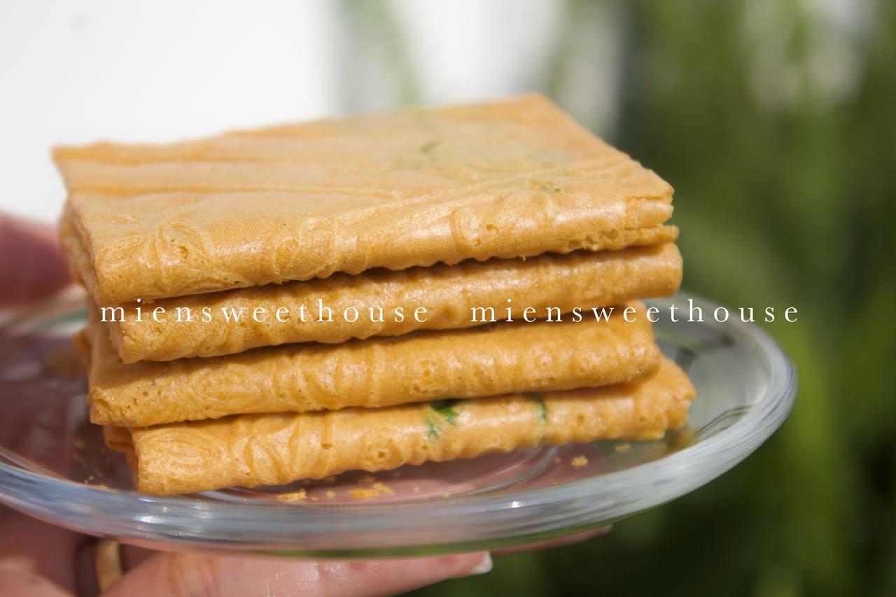 Vietnamese Peanut Wafer: Banh Kep Ngo Dau Phong Snack - Etsy