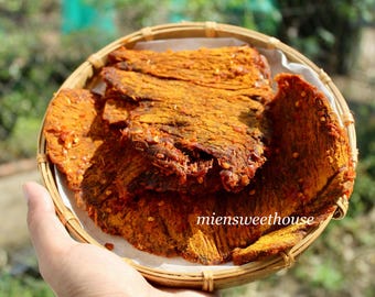 Spicy Vietnamese Beef Jerky – Whole Slices – Authentic Asian Snack – Chili Beef – Premium Dried Beef - Khô Bò Truyền Thống Việt Nam