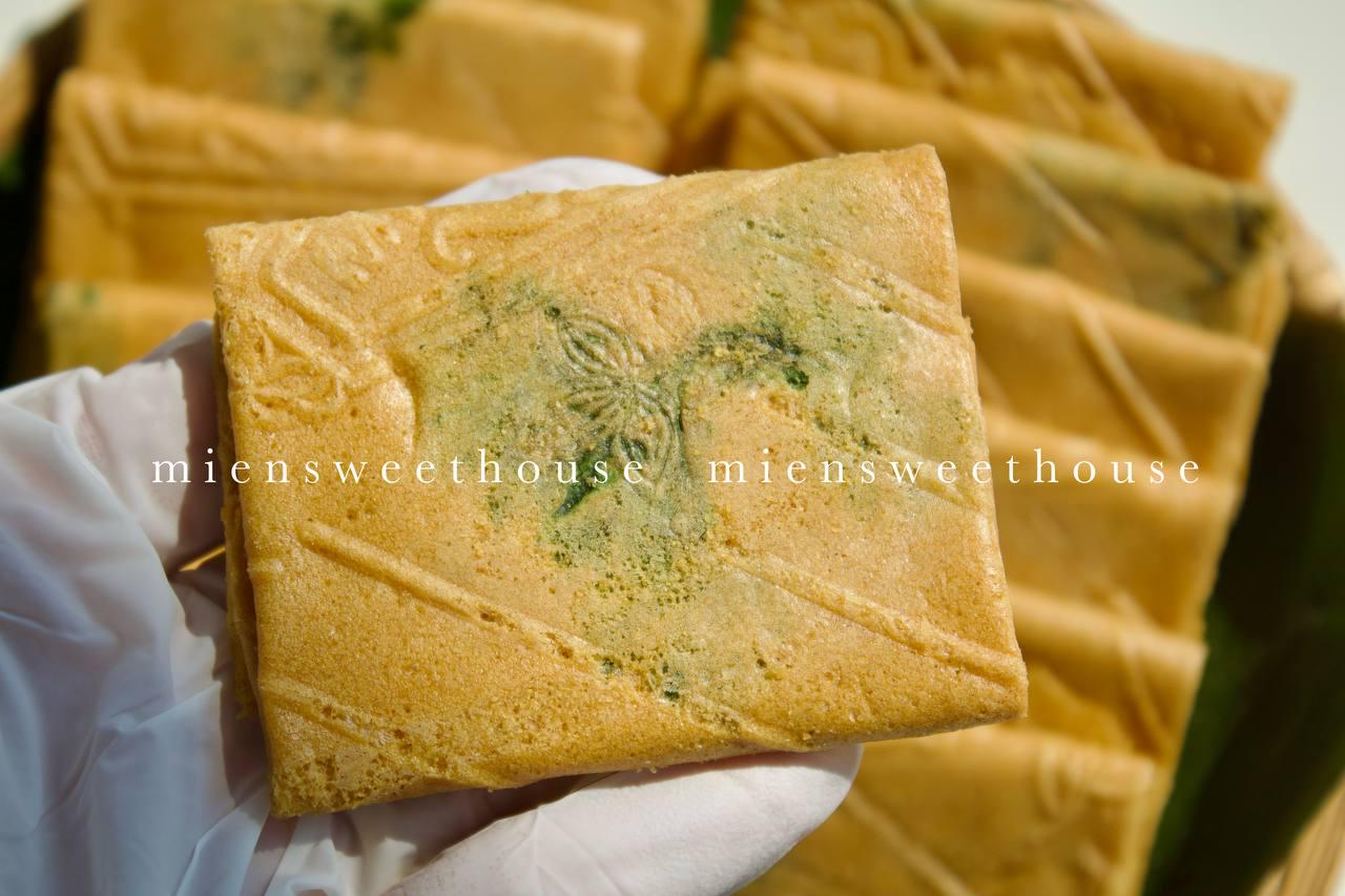 Vietnamese Peanut Wafer: Banh Kep Ngo Dau Phong Snack - Etsy