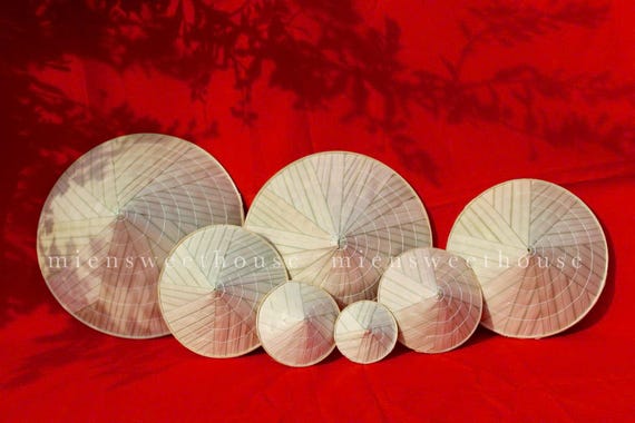 Mini Vietnamese Conical Hats: Palm Leaf Decor - Set of 5 - Etsy display picture 2