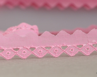 1.95 EUR/meter festoon lace cotton lace 2.5 cm wide laundry lace light pink