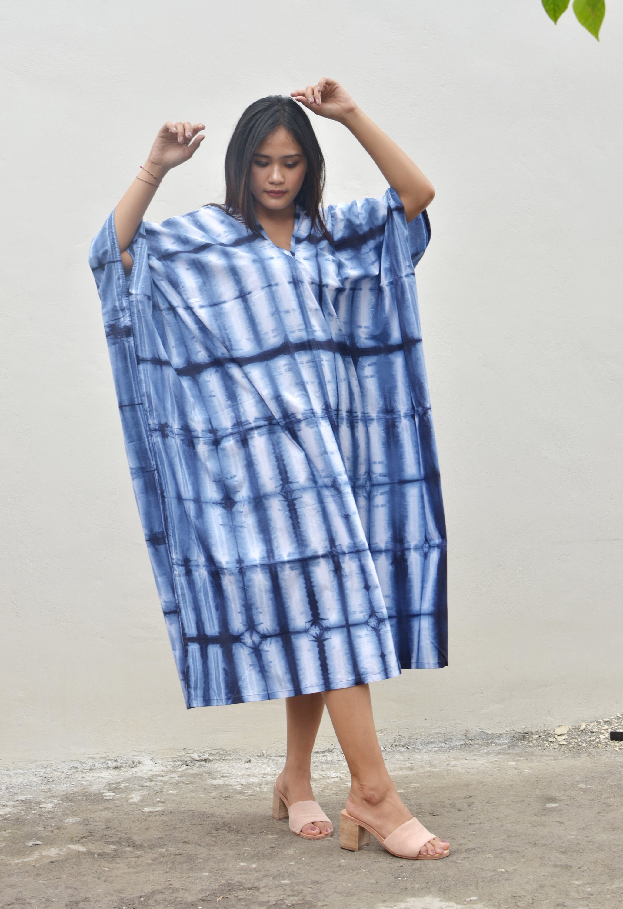 Blue - Shibori Tie-Dye Cotton Kaftan with Tie-Up Waist (Short)
