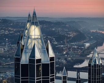 Pink morning Skies and PPG Place
