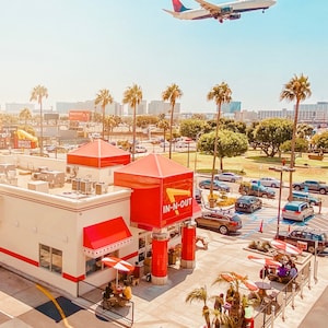 In-N-Out Burger Plane Spotting at LAX - Los Angeles, CA
