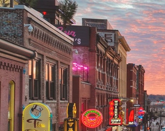 Broadway Honkytonks al amanecer - Nashville, Tennessee