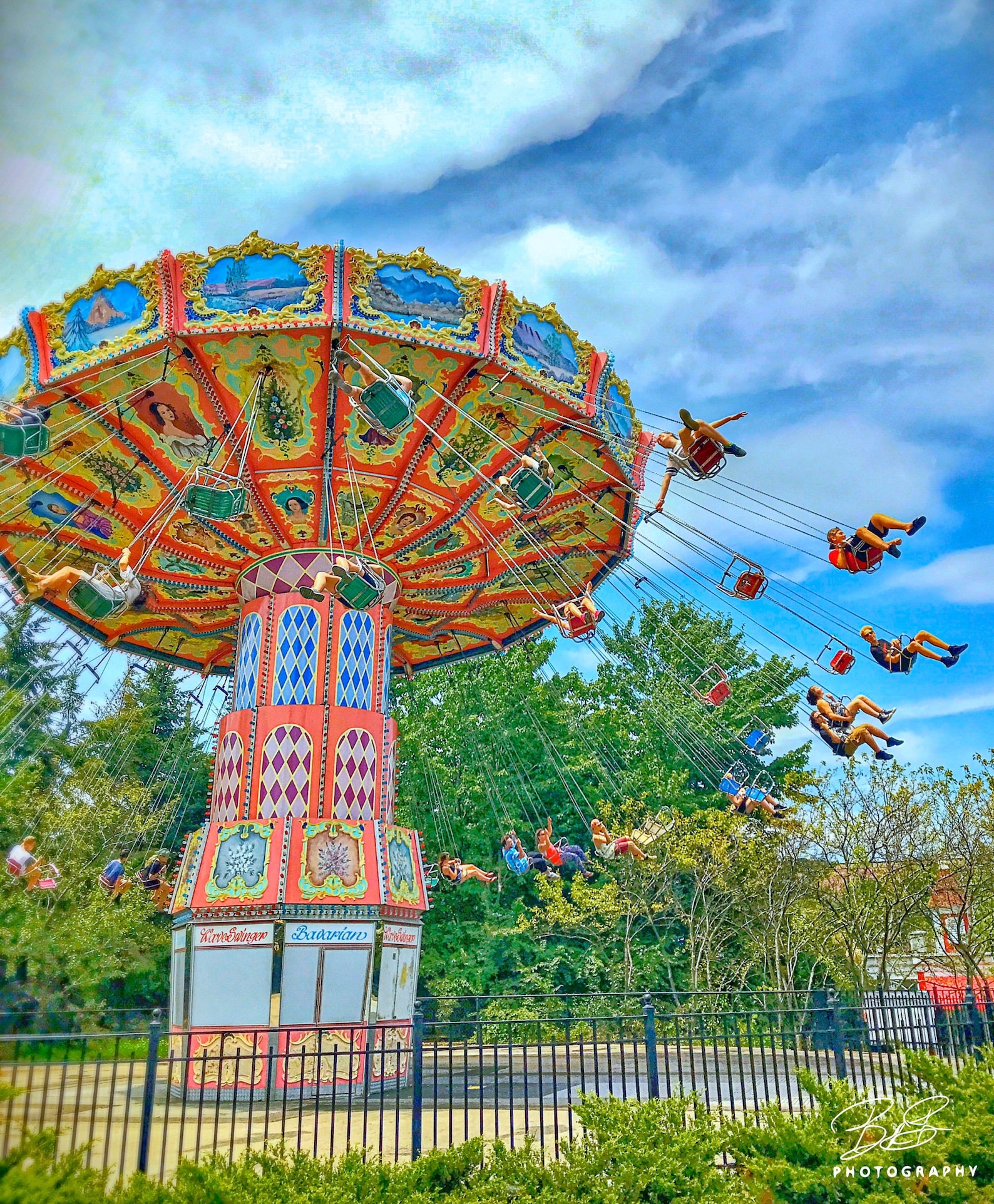 The Wave Swinger at Pittsburghs Kennywood Park Etsy