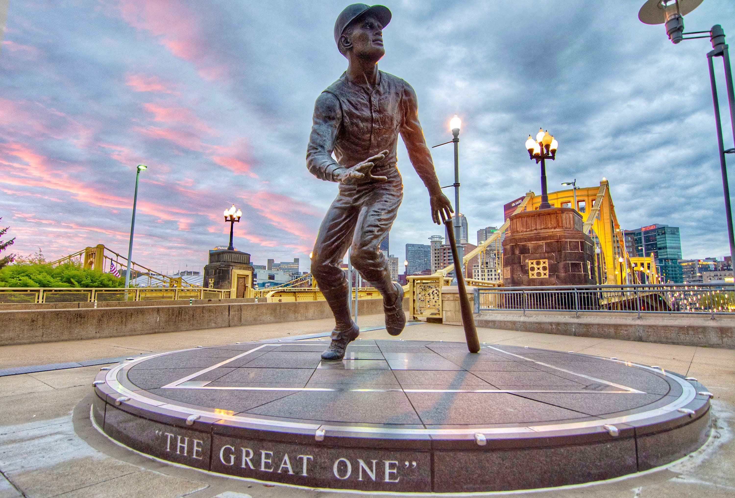 Roberto Clemente Statue at Sunrise Outside PNC Park Etsy