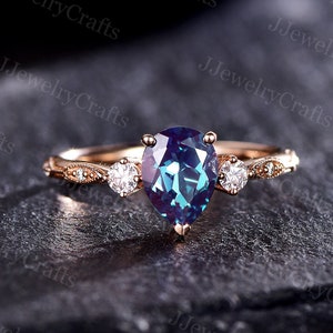 Alexandrite Ring,Pear Color Change Alexandrite Engagement Ring,Three Stone June Birthstone Ring,Vintage Wedding Anniversary Ring For Women