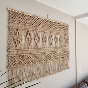 JUTE Wall Hanging Macramé Sand Color Custom Made Natural Jute Wall Decoration Large Macramé Wall Hanging for Acoustics Jute Wall Tapestry Home Furnishing