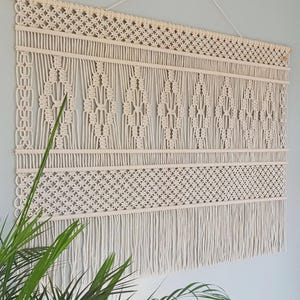 Macramé Wandhanger Japandi / Scandinavisch Wandkleed op Maat Gemaakt Macramé Kunst aan de Muur Woninginrichting voor Moderne Interieurs