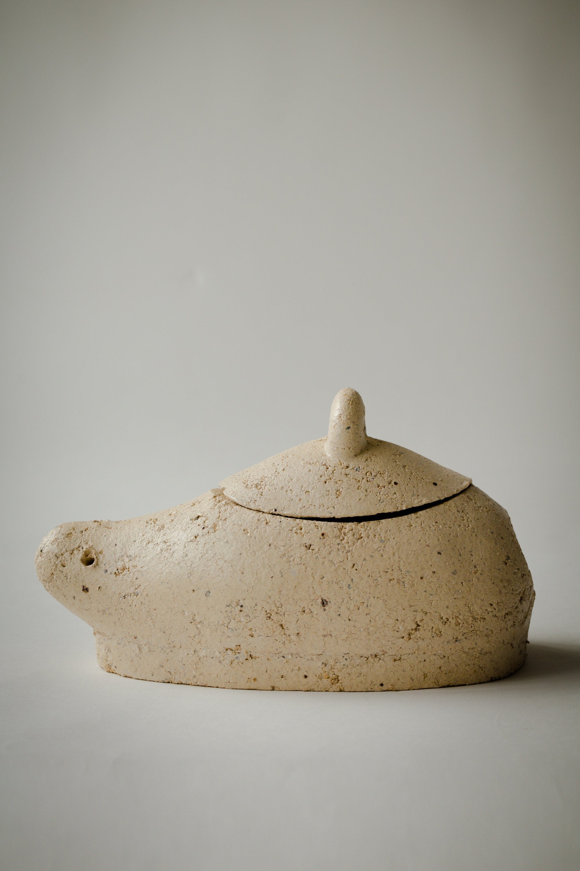 Mini wood fired kiln, restore the traditional ceramic firing process