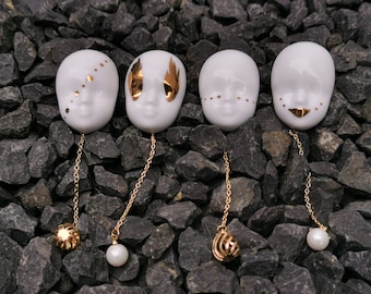 Original design human face ceramic brooch, hand-painted gold craftsmanship