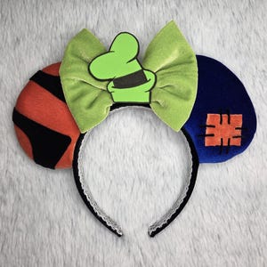 Goofy Minnie Mouse ears
