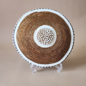 Africa wood tribal shield/ Tikar bamileke 39 cm