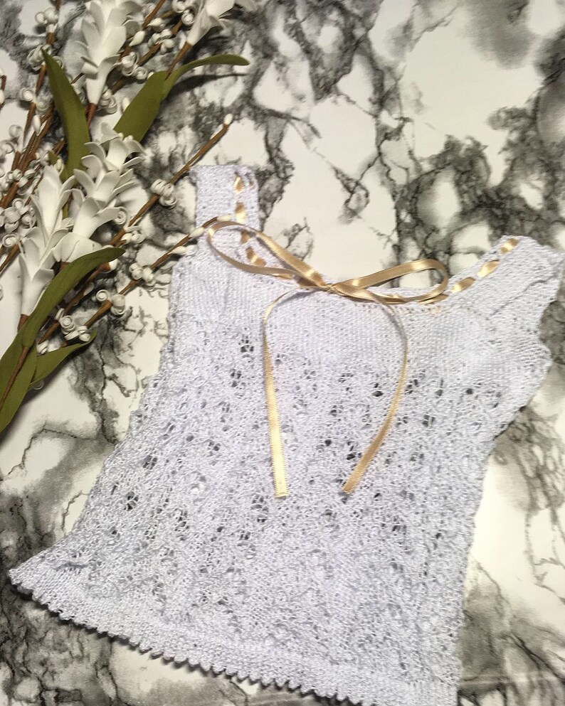 Clothesmoulting Baby interior