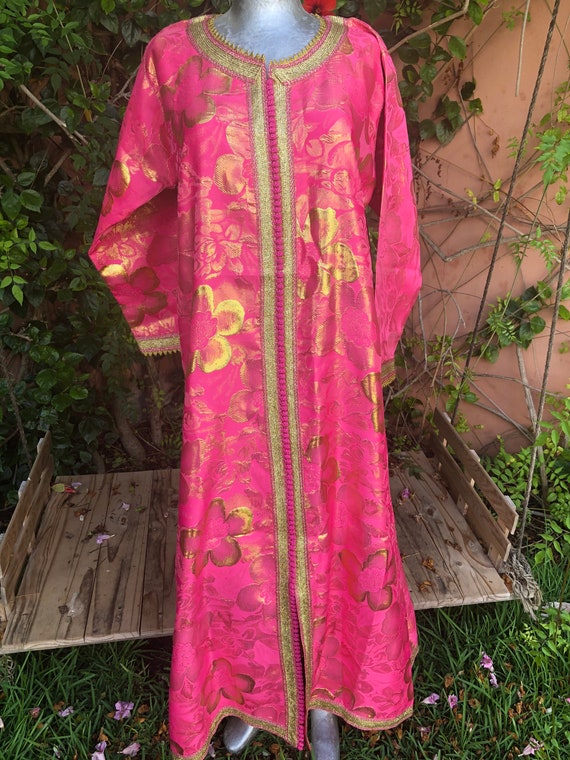 Vintage Hot Pink & Gold Moroccan Kaftan
