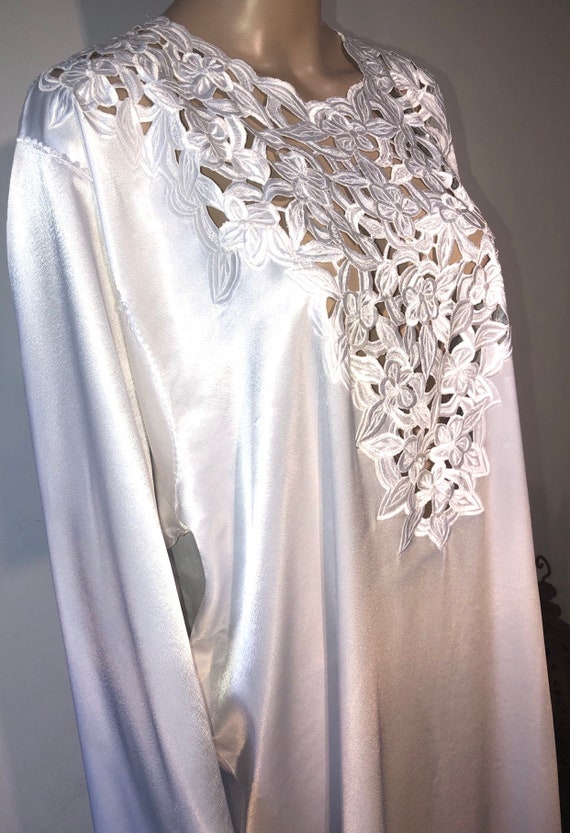Vintage White Moroccan Kaftan