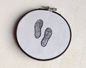 Footprint Simple Line Embroidery Wall Hanging Art