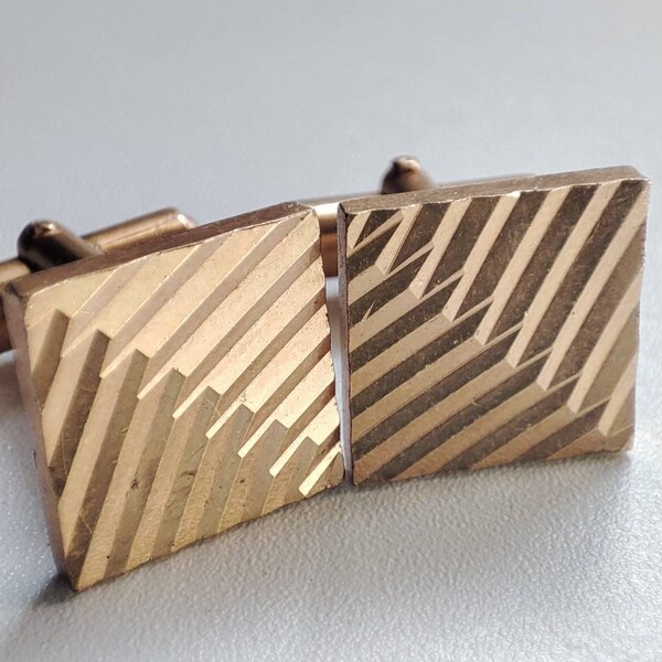 Boutons de manchette carrés symbole Marial or nacre blanche | vente en