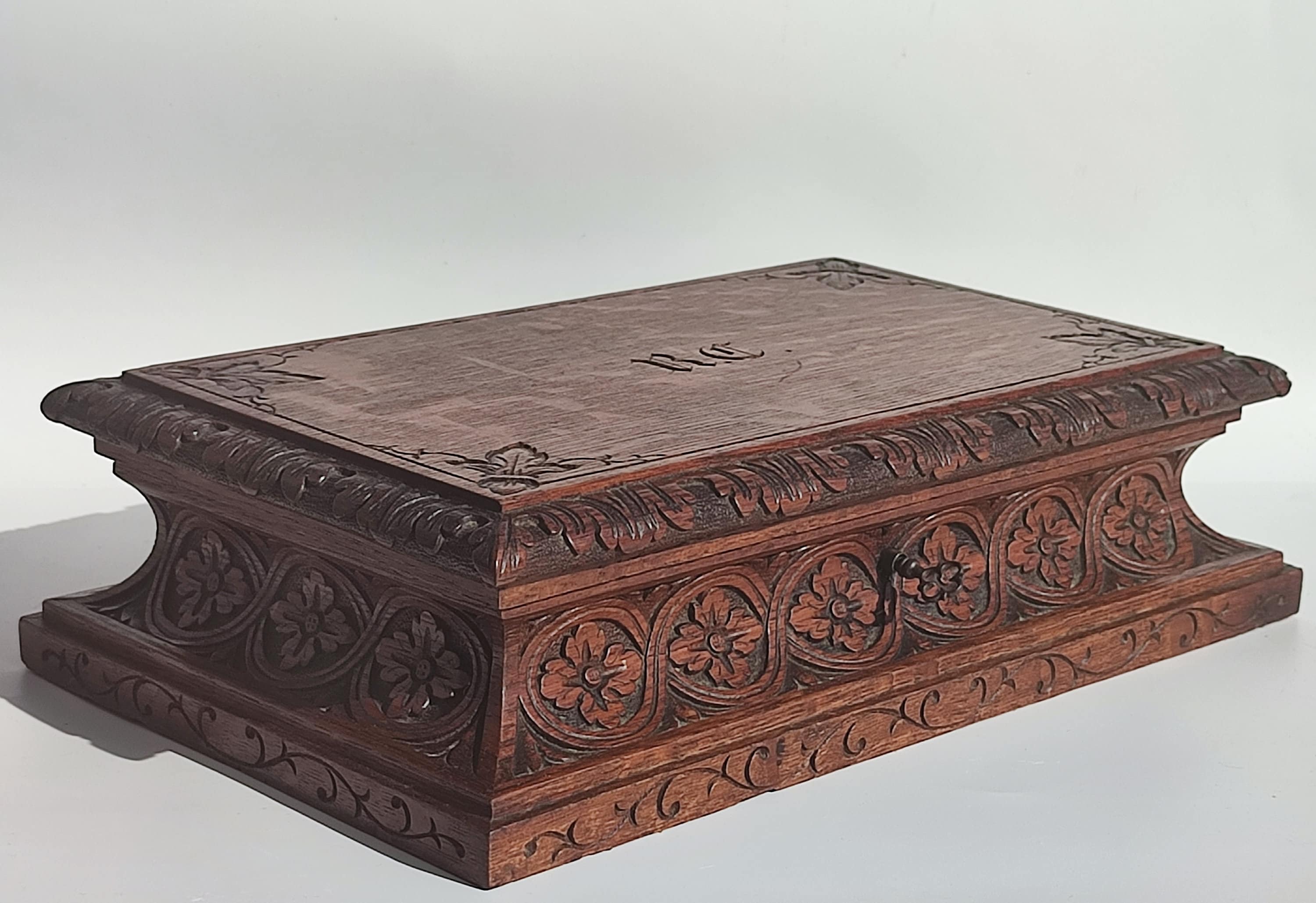 Antique Dowry Chest or Box Wedding Gift Chest Storage Circa 1800