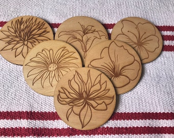 Wooden engraved flower coasters