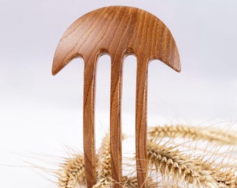 Personalisierte Holz Haargabel, Walnussholz Haarstab, 3 Zacken Haarnadel, Minimalistisches Haar Accessoire, Naturholz Haarstab, Geschenk für Frauen