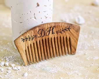 Personalised Hair Comb, Oak Wood Comb, Engraved Wood Comb, Hand Made Hair Accessories, Gift for Women, Fathers Day Gift, Custom Hair Comb