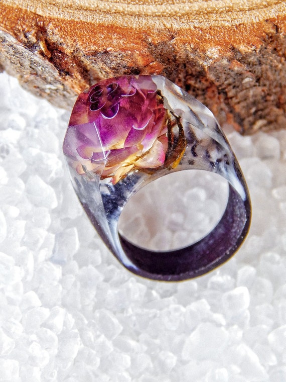 Flower Wood Resin Ring, Nature Ring, Wooden Ring, Terrarium Wood Ring,  Epoxy Resin Jewelry, Resin Wood Ring with Flower, Flower Jewelry