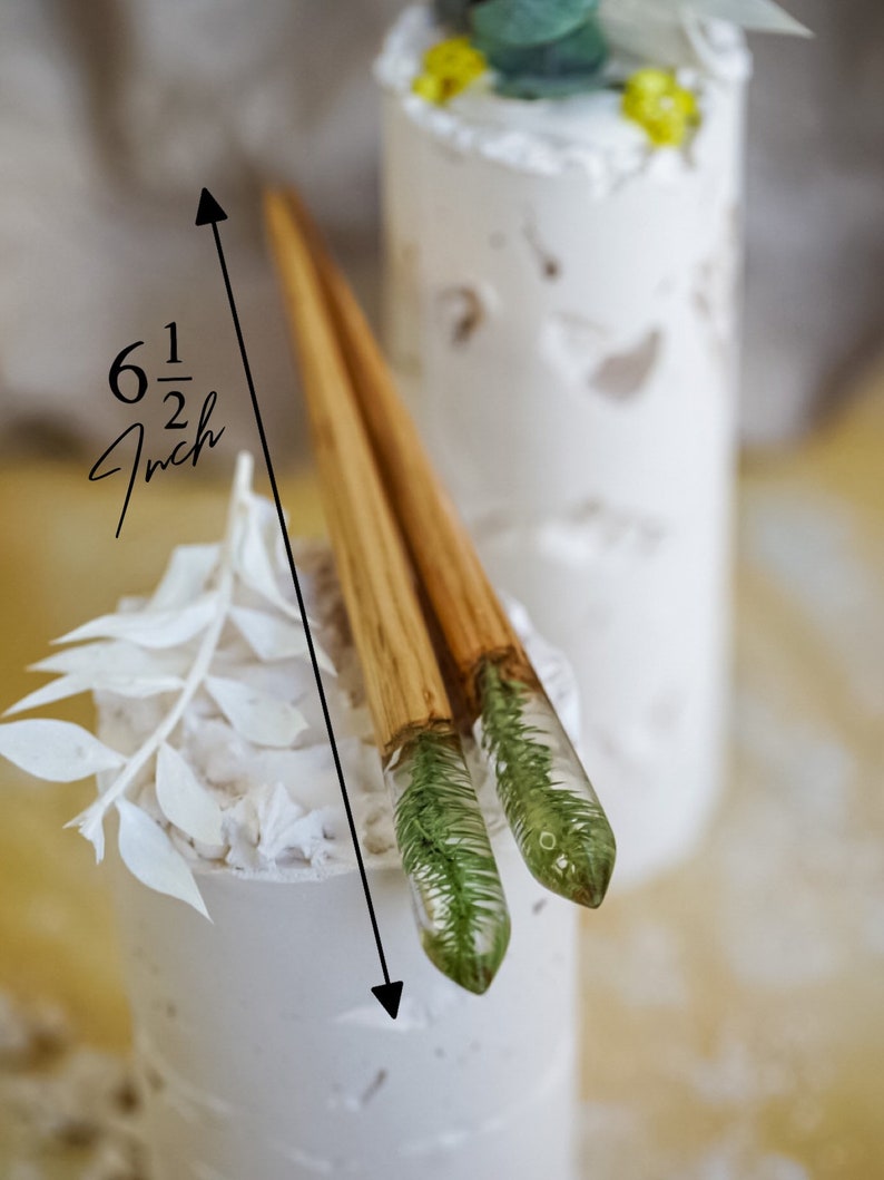 Hair Stick with Real Flowers, Personalized Hairpin, Wood Hair Accessories, Hairpin Bun Holders, Resin Hair Jewelry, Valentines Women Gift Sharp Green