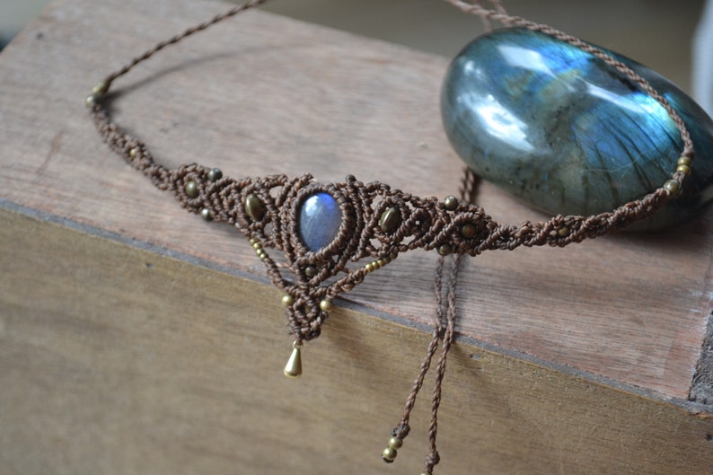 Macrame Choker Labradorite,Necklace Labradorite Macrame,Gipsy,Tiara,Macrame Necklace,boho,hippie,Festival,tribal,Medieval,Moonstone