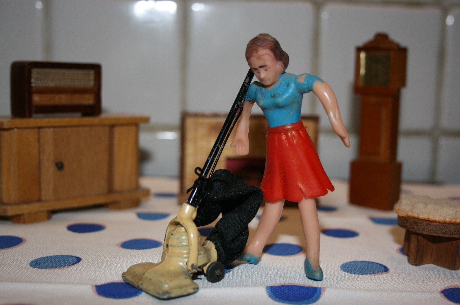 Vintage 1970s dolls house lounge furniture & dolls Lundby Etsy