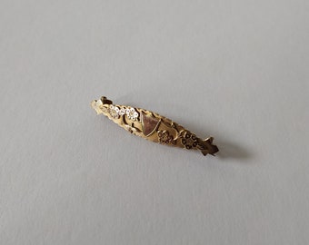 Antique Victorian gold-plated brooch