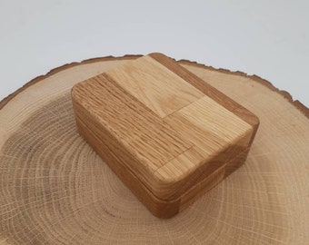 Jewelry box oak 80mmx100mmx32mm, wedding jewelry or everyday jewelry, solid oak with oiled surface, magnetic closure