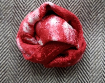 Unisex Lapel Pin Red Kimono Silk Shibori