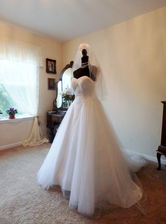Vintage Wedding Dress | Mid-Century Wedding Dress